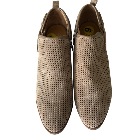 NWOB Women’s Franco Sarto Ankle Booties Suede Leather Sz 9 - Picture 3 of 7